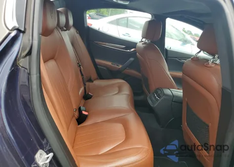 2019 Maserati Ghibli S z USA, uszkodzony, nr VIN ZAM57YTA6K1324972